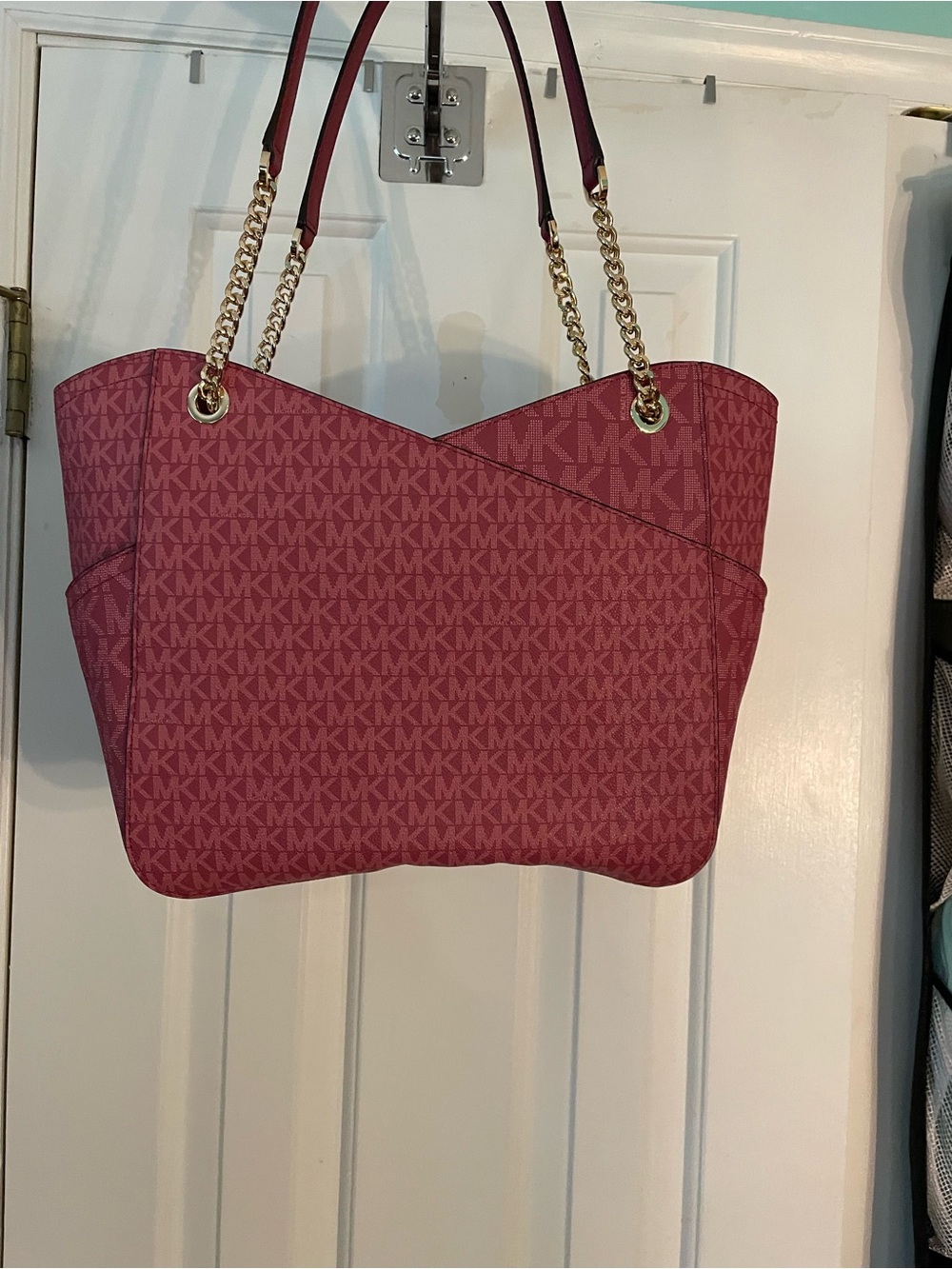 Michael Kors Red Signature Chain-Handle Tote - Picture 3 of 14